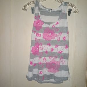 **5 for $25**Forever21 floral graphic tank top